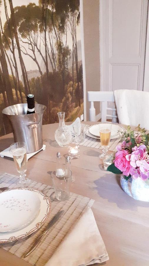 Logis Des Lugats, Gite De Charme La Reole Εξωτερικό φωτογραφία